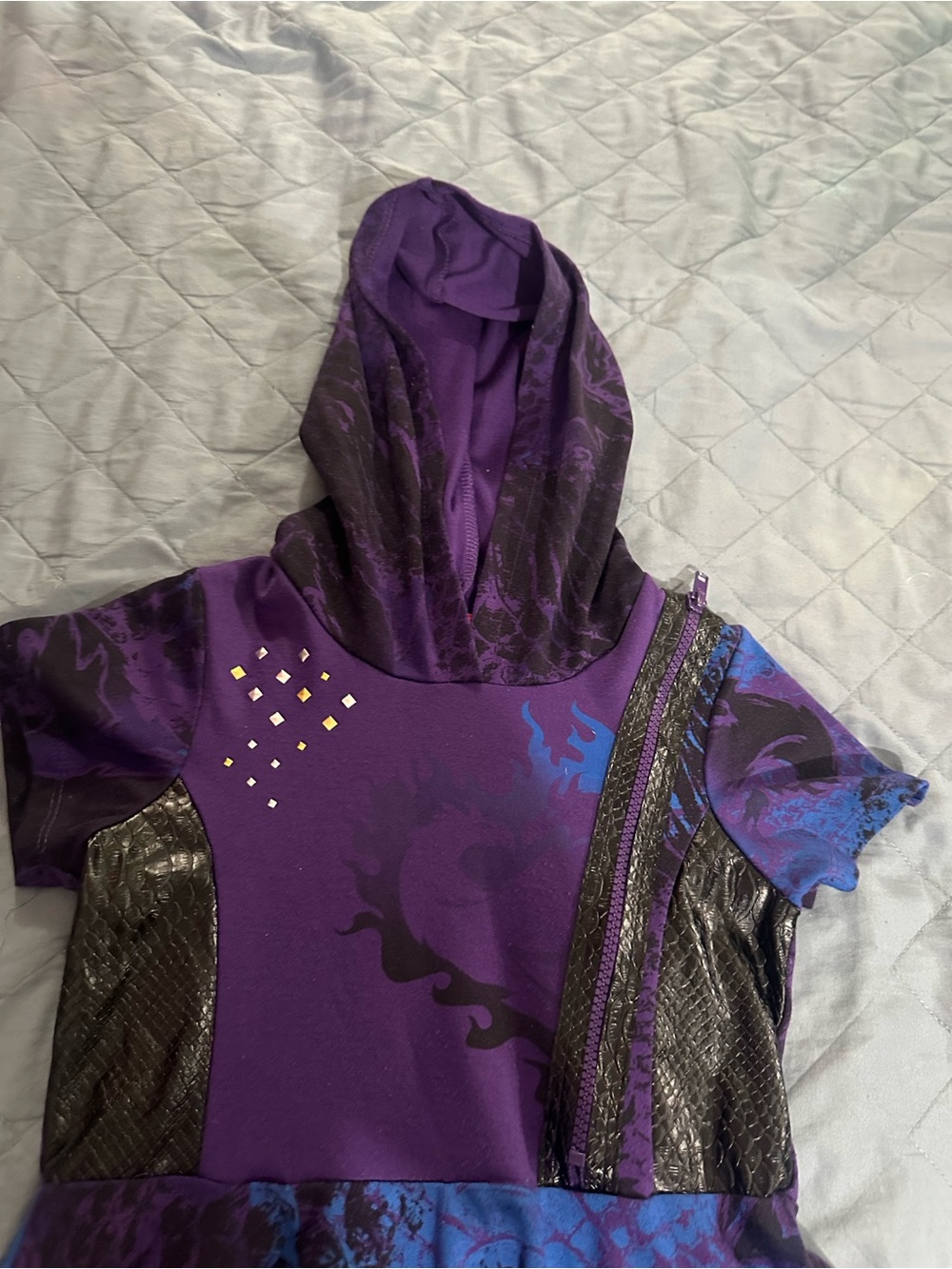 Disney Descendants 3 Hooded Dress
Halloween Costume Size S 6 Girls - Picture 3 of 7